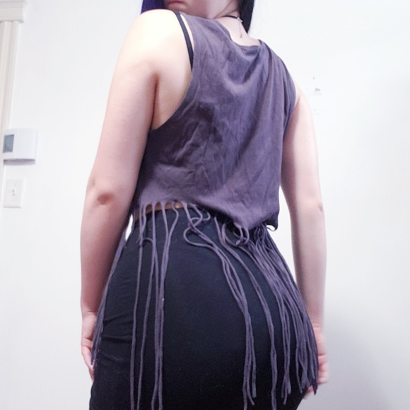 StreetWearSociety Rolling Stones Fringe Tank Top - Picture 4 of 13